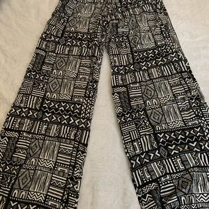 Sanctuary flow-y wide leg pants.